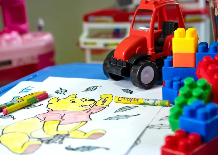 Mayfair Gardens فندق بافوس