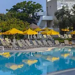 Mayfair Gardens Hotel