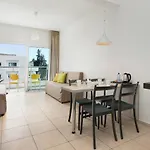 Mayfair Gardens فندق بافوس