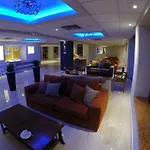 Mayfair Gardens 3* بافوس