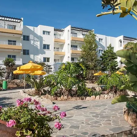 Mayfair Gardens Otel
