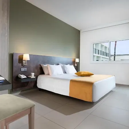 Mayfair Gardens Hotel 3*