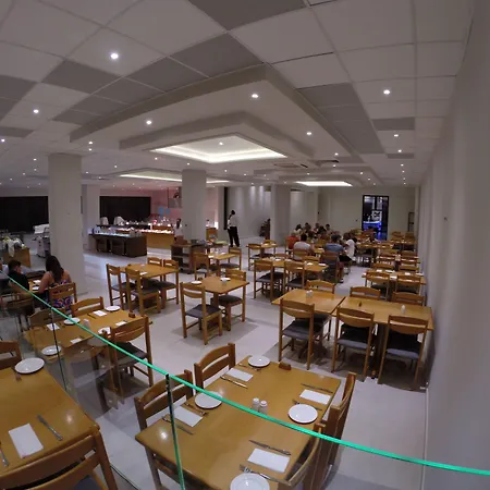Hotel Mayfair Gardens Paphos