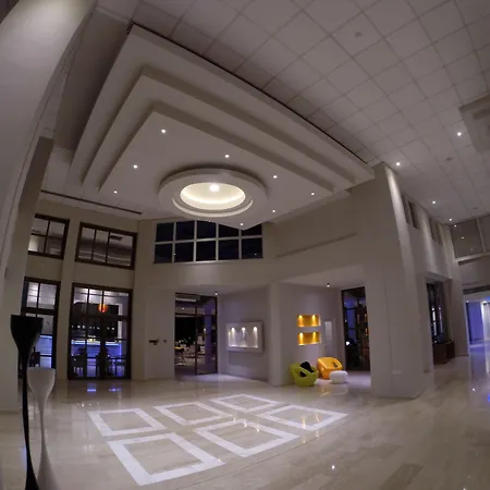 Mayfair Gardens Hotel