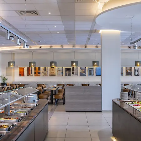 Mayfair Gardens Hotel Paphos