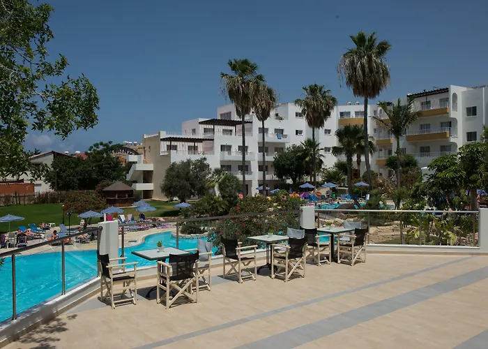 酒店 梅菲尔花园公寓 Paphos