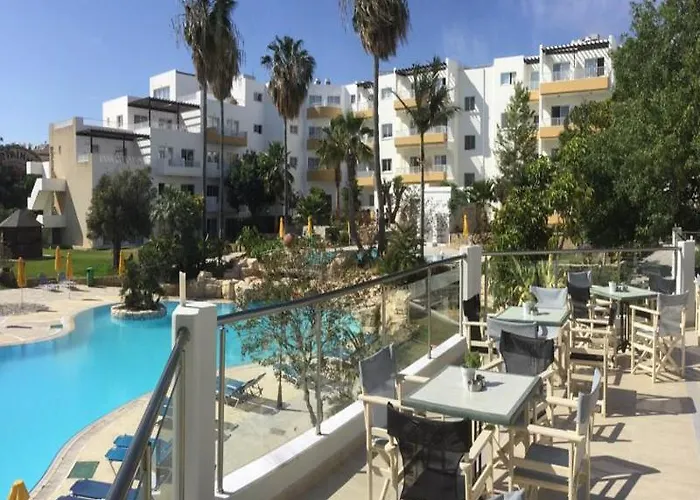 Mayfair Gardens Hotel