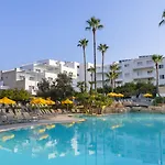 Mayfair Gardens