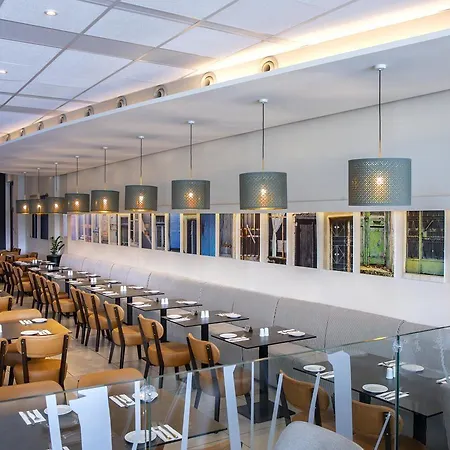 Mayfair Gardens Hotel Paphos
