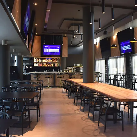 Hotel Mayfair Gardens Paphos