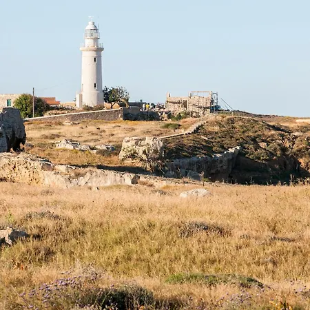 Mayfair Gardens Hotel