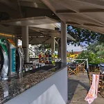 Hotel Mayfair Gardens Paphos